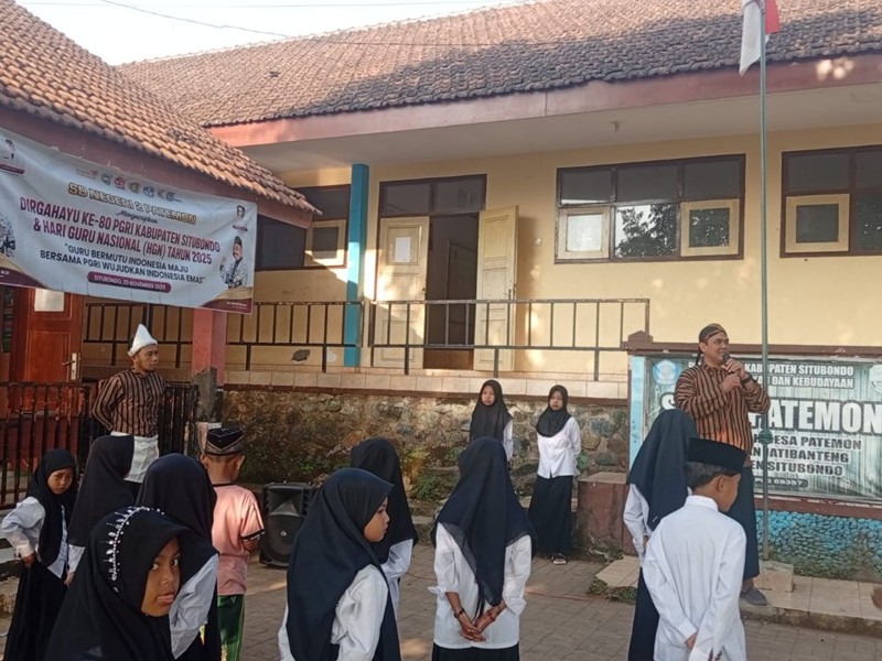 MEMPERINGATI HARI KARTINI